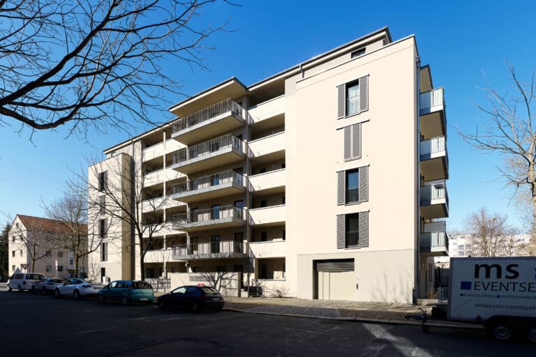 Gutzkowstr 32 Panorama 8069-70-73